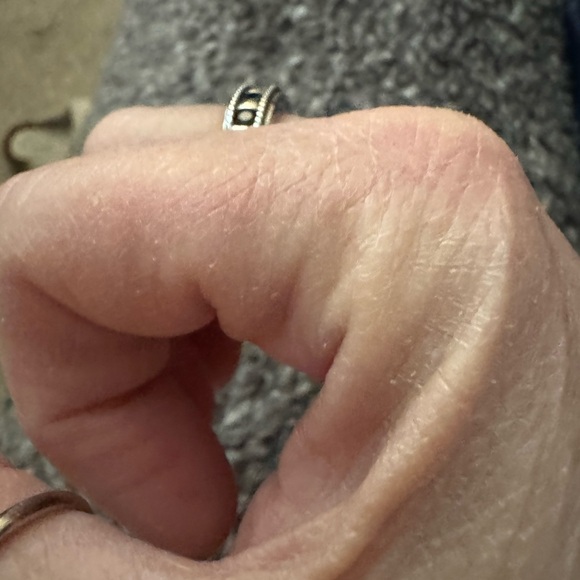 Sterling silver Sapphire Ring - size 8 - Picture 4 of 5